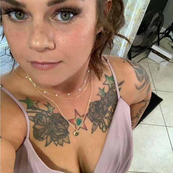 Meet your Posher, Ashleigh - Picture 5 of 5